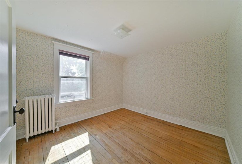 982 McMillan, 4 Bedroom Bedrooms, 11 Room Rooms,1 BathroomBathrooms,Residential,For Sale,McMillan,0