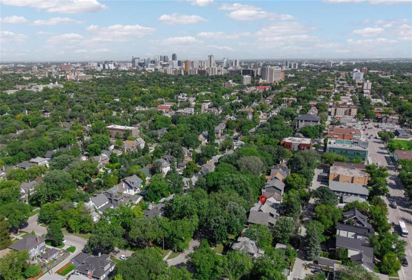 982 McMillan, 4 Bedroom Bedrooms, 11 Room Rooms,1 BathroomBathrooms,Residential,For Sale,McMillan,0