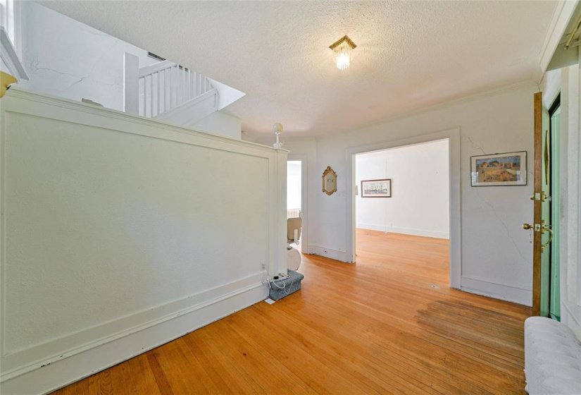 982 McMillan, 4 Bedroom Bedrooms, 11 Room Rooms,1 BathroomBathrooms,Residential,For Sale,McMillan,0