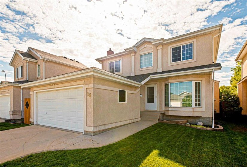 18 Lessard, 4 Bedroom Bedrooms, 16 Room Rooms,2 BathroomBathrooms,Residential,For Sale,Lessard,0