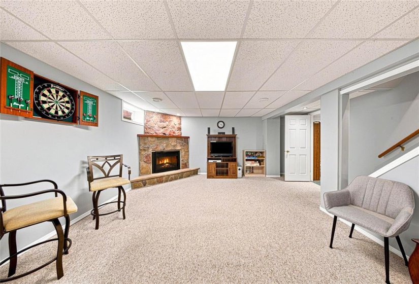 18 Lessard, 4 Bedroom Bedrooms, 16 Room Rooms,2 BathroomBathrooms,Residential,For Sale,Lessard,0