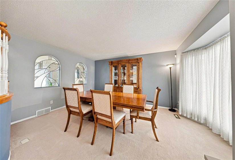 18 Lessard, 4 Bedroom Bedrooms, 16 Room Rooms,2 BathroomBathrooms,Residential,For Sale,Lessard,0