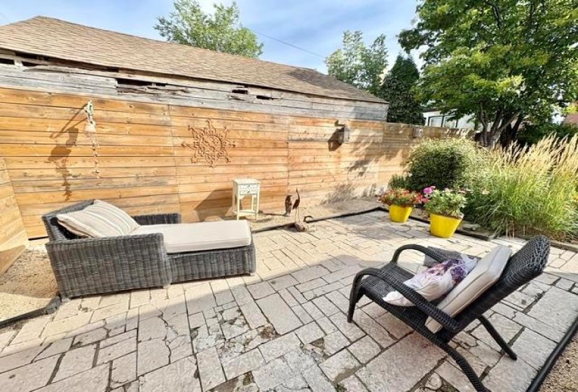 890 Dominion, 3 Bedroom Bedrooms, 8 Room Rooms,2 BathroomBathrooms,Residential,For Sale,Dominion,0