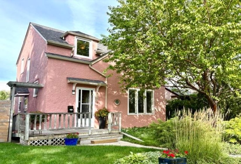 890 Dominion, 3 Bedroom Bedrooms, 8 Room Rooms,2 BathroomBathrooms,Residential,For Sale,Dominion,0