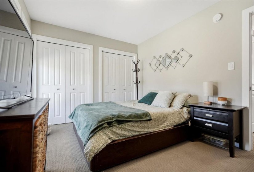340 John Angus, 3 Bedroom Bedrooms, 12 Room Rooms,3 BathroomBathrooms,Condominium,For Sale,John Angus,0