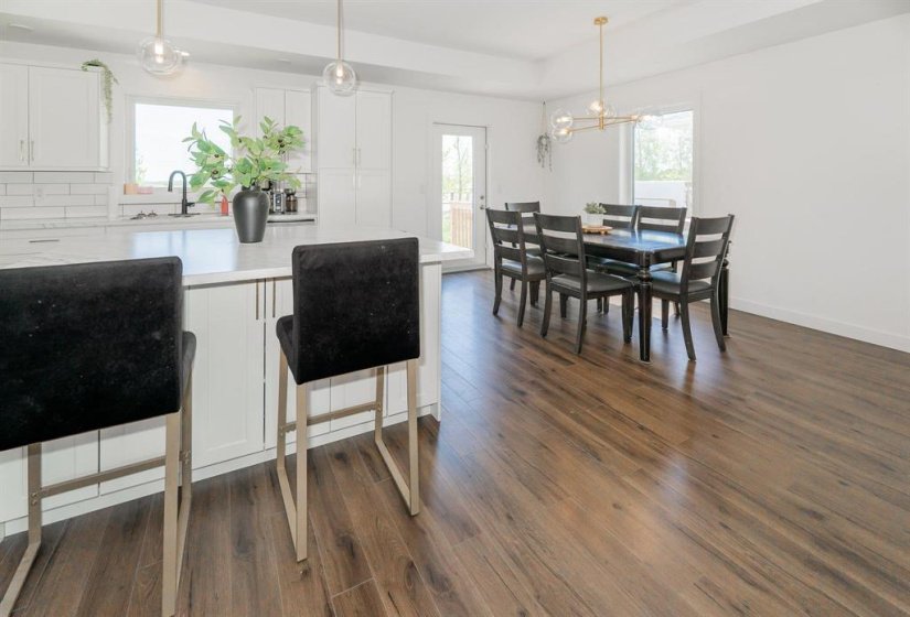 22 BRAMBLEWOOD, 3 Bedroom Bedrooms, 9 Room Rooms,2 BathroomBathrooms,Residential,For Sale,BRAMBLEWOOD,0