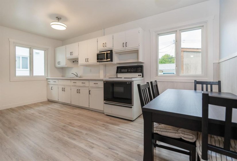 937 Elizabeth, 3 Bedroom Bedrooms, 8 Room Rooms,2 BathroomBathrooms,Residential,For Sale,Elizabeth,0
