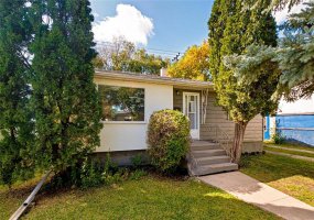 12 Arundel, 2 Bedroom Bedrooms, 6 Room Rooms,1 BathroomBathrooms,Residential,For Sale,Arundel,0