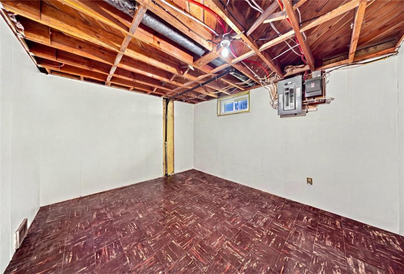 12 Arundel, 2 Bedroom Bedrooms, 6 Room Rooms,1 BathroomBathrooms,Residential,For Sale,Arundel,0
