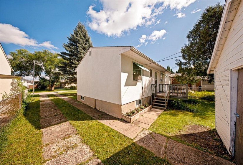 12 Arundel, 2 Bedroom Bedrooms, 6 Room Rooms,1 BathroomBathrooms,Residential,For Sale,Arundel,0