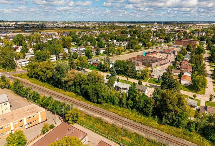 12 Arundel, 2 Bedroom Bedrooms, 6 Room Rooms,1 BathroomBathrooms,Residential,For Sale,Arundel,0