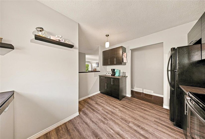 150 Alburg, 4 Bedroom Bedrooms, 11 Room Rooms,2 BathroomBathrooms,Residential,For Sale,Alburg,0