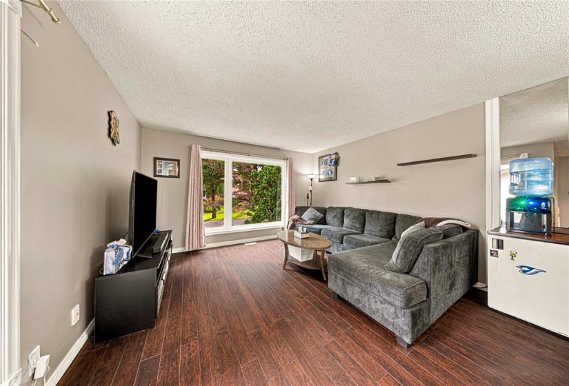 150 Alburg, 4 Bedroom Bedrooms, 11 Room Rooms,2 BathroomBathrooms,Residential,For Sale,Alburg,0