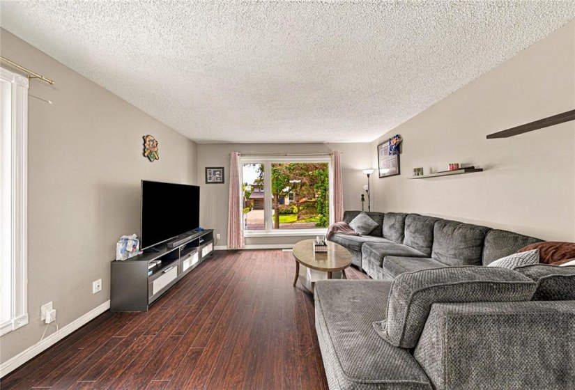 150 Alburg, 4 Bedroom Bedrooms, 11 Room Rooms,2 BathroomBathrooms,Residential,For Sale,Alburg,0