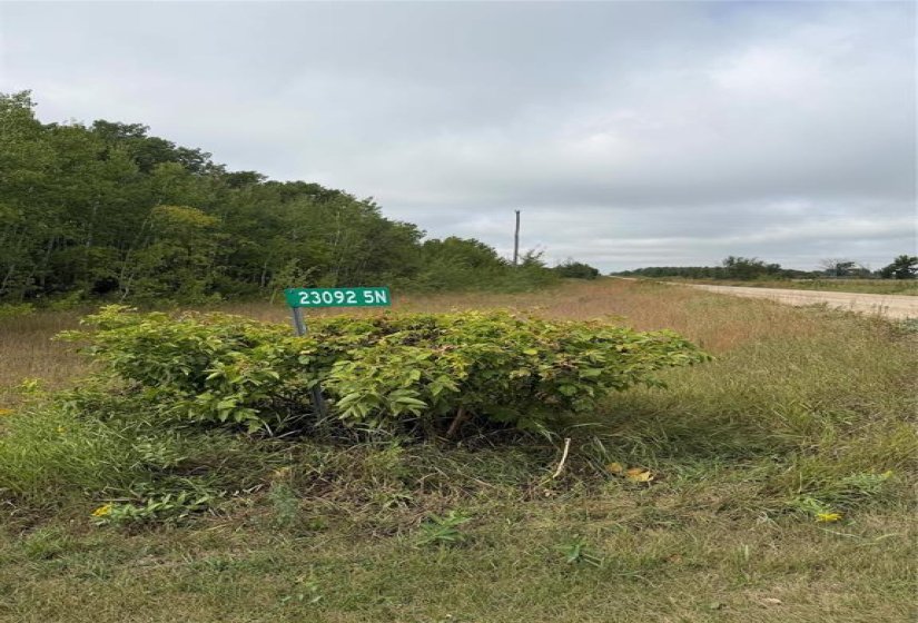 23092 5N, 2 Bedroom Bedrooms, 6 Room Rooms,1 BathroomBathrooms,Residential,For Sale,5N,0