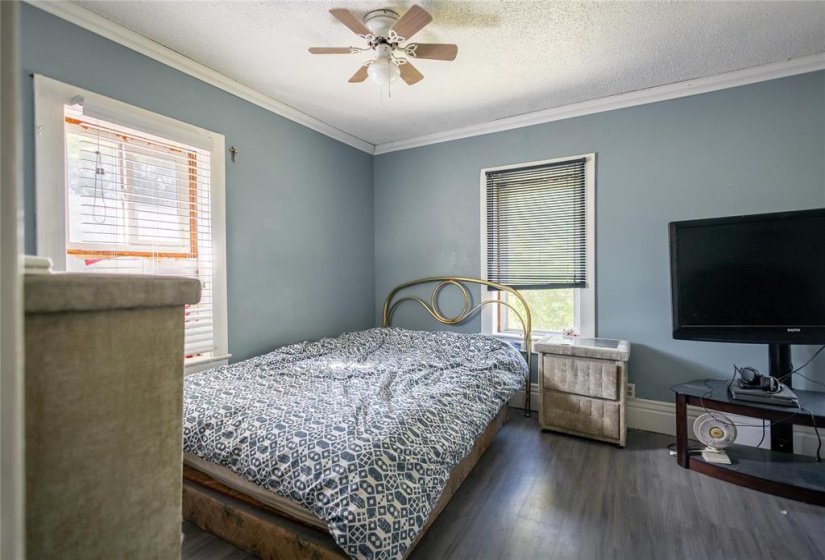 75125 7, 4 Bedroom Bedrooms, 11 Room Rooms,2 BathroomBathrooms,Residential,For Sale,7,0