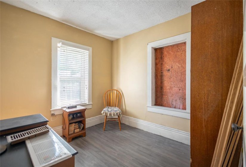 75125 7, 4 Bedroom Bedrooms, 11 Room Rooms,2 BathroomBathrooms,Residential,For Sale,7,0