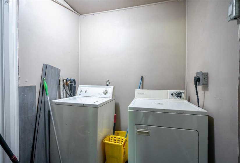 75125 7, 4 Bedroom Bedrooms, 11 Room Rooms,2 BathroomBathrooms,Residential,For Sale,7,0