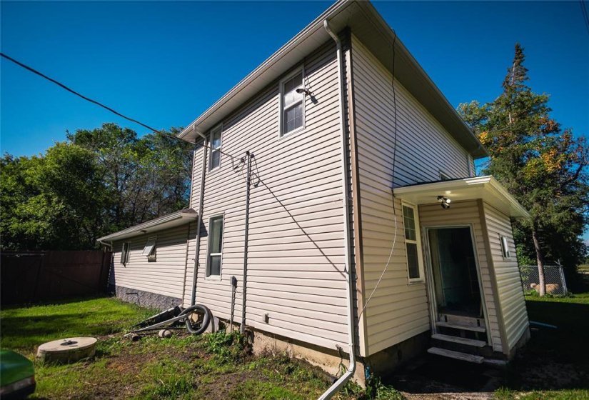 75125 7, 4 Bedroom Bedrooms, 11 Room Rooms,2 BathroomBathrooms,Residential,For Sale,7,0
