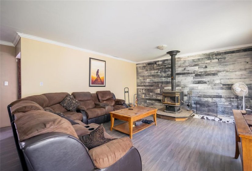 75125 7, 4 Bedroom Bedrooms, 11 Room Rooms,2 BathroomBathrooms,Residential,For Sale,7,0