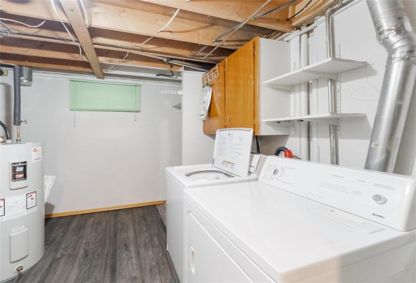 83 Bayview, 4 Bedroom Bedrooms, 10 Room Rooms,2 BathroomBathrooms,Residential,For Sale,Bayview,0