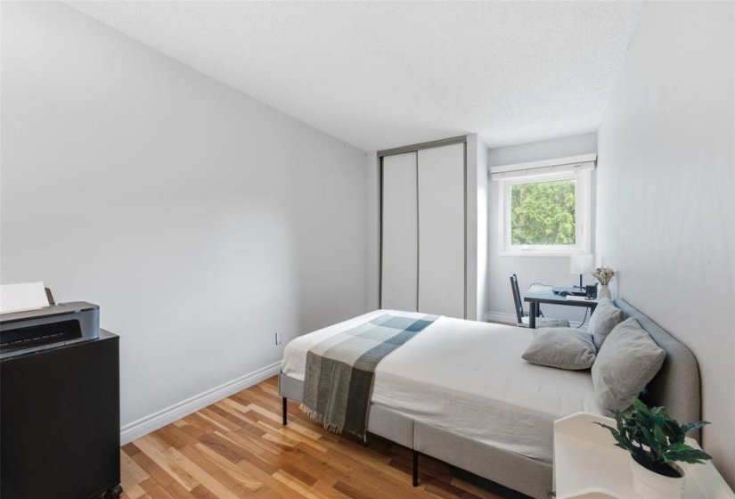 109 Swindon, 2 Bedroom Bedrooms, 7 Room Rooms,1 BathroomBathrooms,Condominium,For Sale,Swindon,0