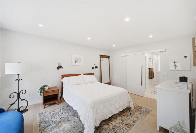 86 Hookway, 4 Bedroom Bedrooms, 15 Room Rooms,3 BathroomBathrooms,Residential,For Sale,Hookway,0