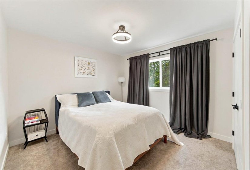 86 Hookway, 4 Bedroom Bedrooms, 15 Room Rooms,3 BathroomBathrooms,Residential,For Sale,Hookway,0