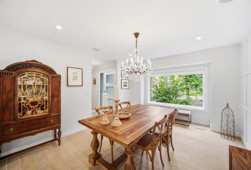 86 Hookway, 4 Bedroom Bedrooms, 15 Room Rooms,3 BathroomBathrooms,Residential,For Sale,Hookway,0
