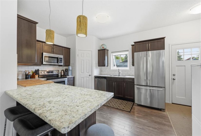 86 Ellesmere, 4 Bedroom Bedrooms, 12 Room Rooms,2 BathroomBathrooms,Residential,For Sale,Ellesmere,0