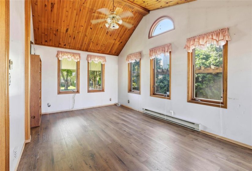 600 Goulding, 3 Bedroom Bedrooms, 10 Room Rooms,2 BathroomBathrooms,Residential,For Sale,Goulding,0