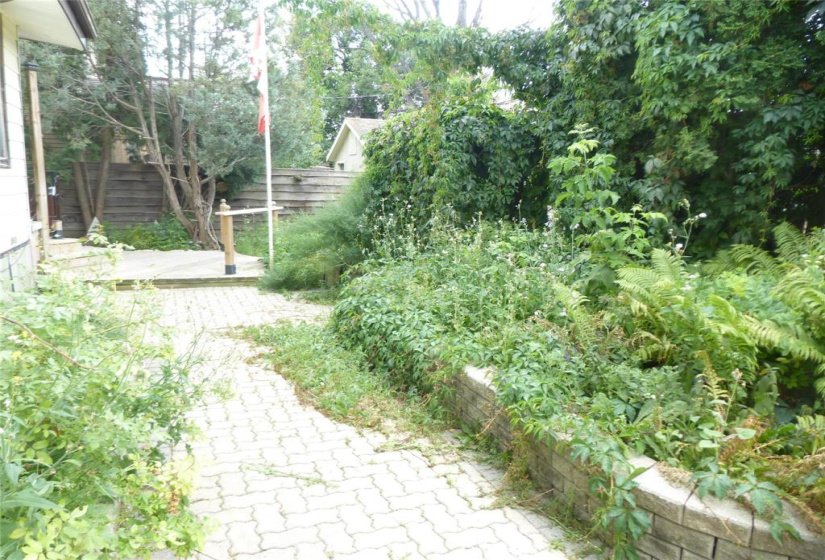 600 Goulding, 3 Bedroom Bedrooms, 10 Room Rooms,2 BathroomBathrooms,Residential,For Sale,Goulding,0