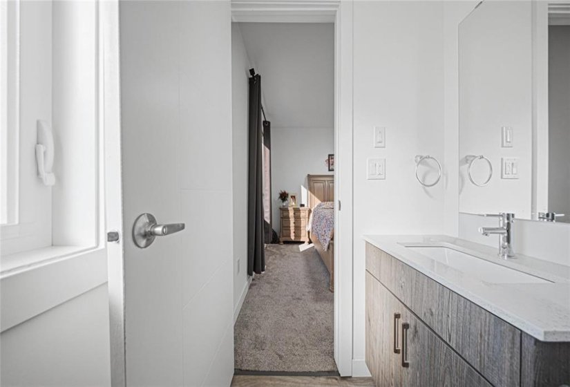 1580 Ravelston, 4 Bedroom Bedrooms, 11 Room Rooms,3 BathroomBathrooms,Condominium,For Sale,Ravelston,0