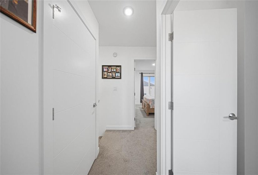 1580 Ravelston, 4 Bedroom Bedrooms, 11 Room Rooms,3 BathroomBathrooms,Condominium,For Sale,Ravelston,0
