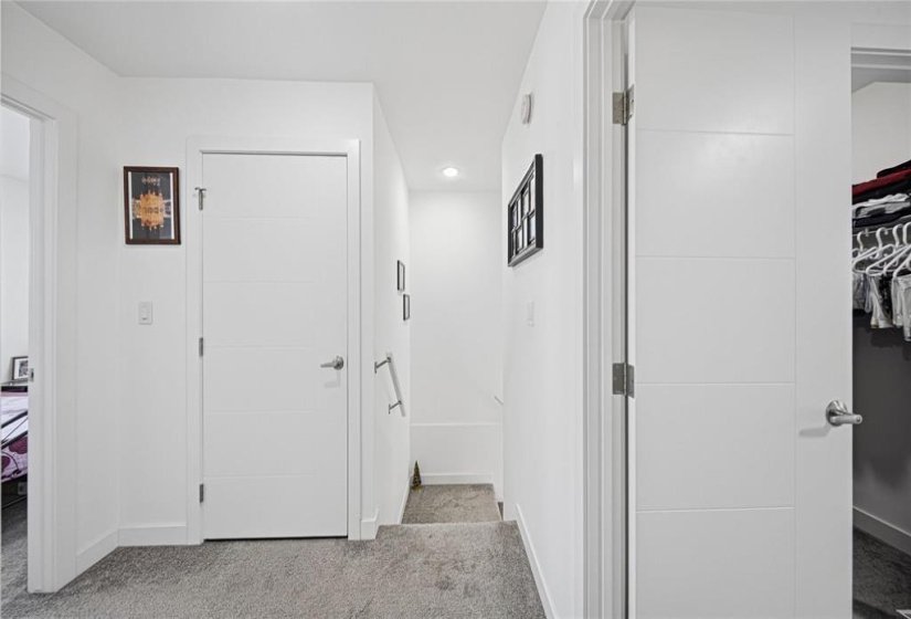 1580 Ravelston, 4 Bedroom Bedrooms, 11 Room Rooms,3 BathroomBathrooms,Condominium,For Sale,Ravelston,0