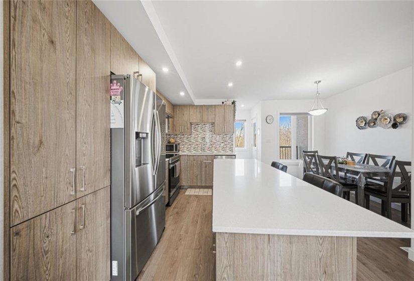 1580 Ravelston, 4 Bedroom Bedrooms, 11 Room Rooms,3 BathroomBathrooms,Condominium,For Sale,Ravelston,0