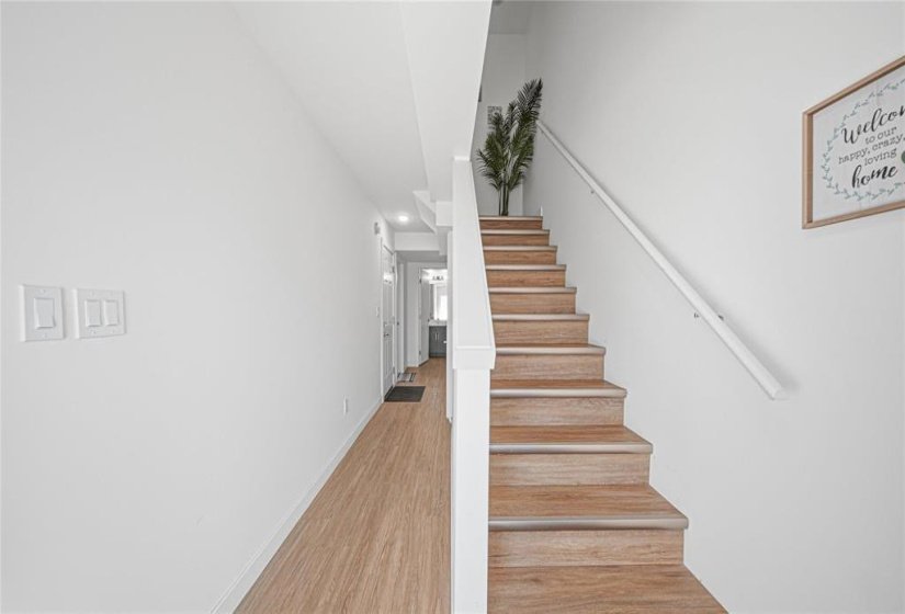 1580 Ravelston, 4 Bedroom Bedrooms, 11 Room Rooms,3 BathroomBathrooms,Condominium,For Sale,Ravelston,0