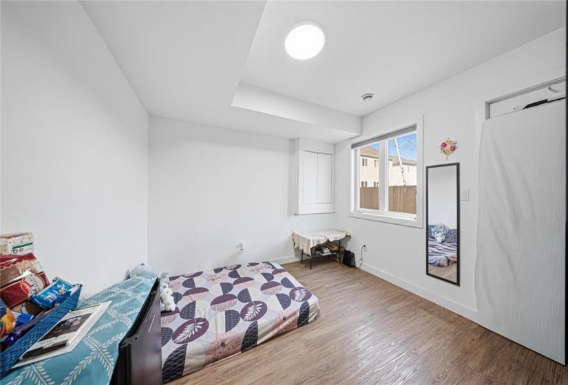 1580 Ravelston, 4 Bedroom Bedrooms, 11 Room Rooms,3 BathroomBathrooms,Condominium,For Sale,Ravelston,0