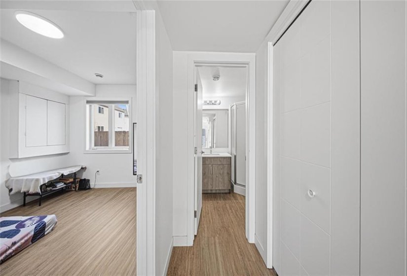 1580 Ravelston, 4 Bedroom Bedrooms, 11 Room Rooms,3 BathroomBathrooms,Condominium,For Sale,Ravelston,0