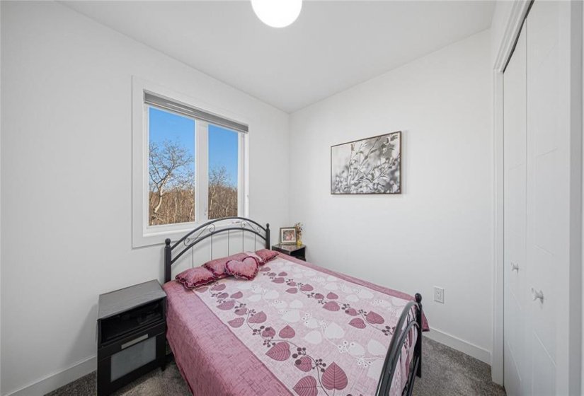 1580 Ravelston, 4 Bedroom Bedrooms, 11 Room Rooms,3 BathroomBathrooms,Condominium,For Sale,Ravelston,0