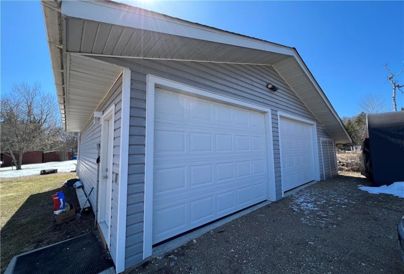 251 Kens, 3 Bedroom Bedrooms, 12 Room Rooms,2 BathroomBathrooms,Residential,For Sale,Kens,0