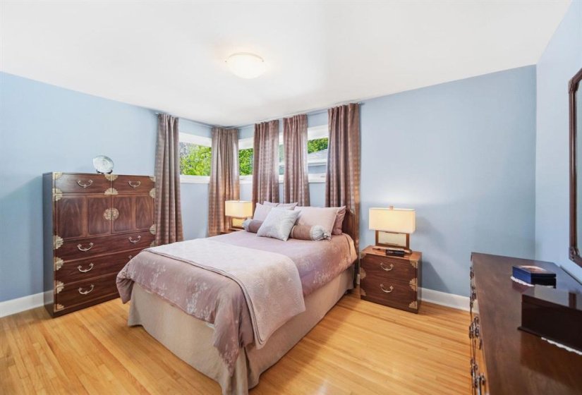 727 Waterloo, 4 Bedroom Bedrooms, 12 Room Rooms,2 BathroomBathrooms,Residential,For Sale,Waterloo,0