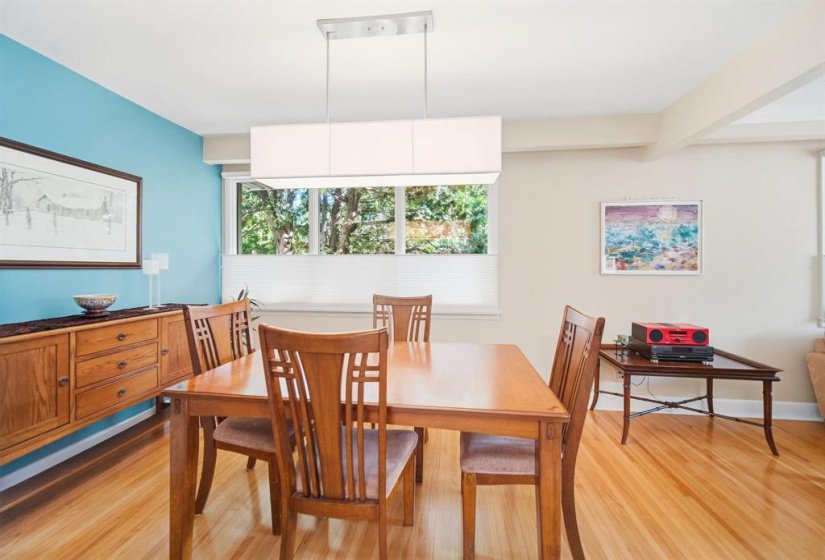 727 Waterloo, 4 Bedroom Bedrooms, 12 Room Rooms,2 BathroomBathrooms,Residential,For Sale,Waterloo,0