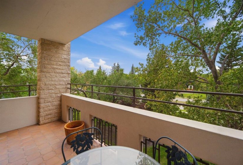 200 Tuxedo, 1 Bedroom Bedrooms, 8 Room Rooms,2 BathroomBathrooms,Condominium,For Sale,Tuxedo,0
