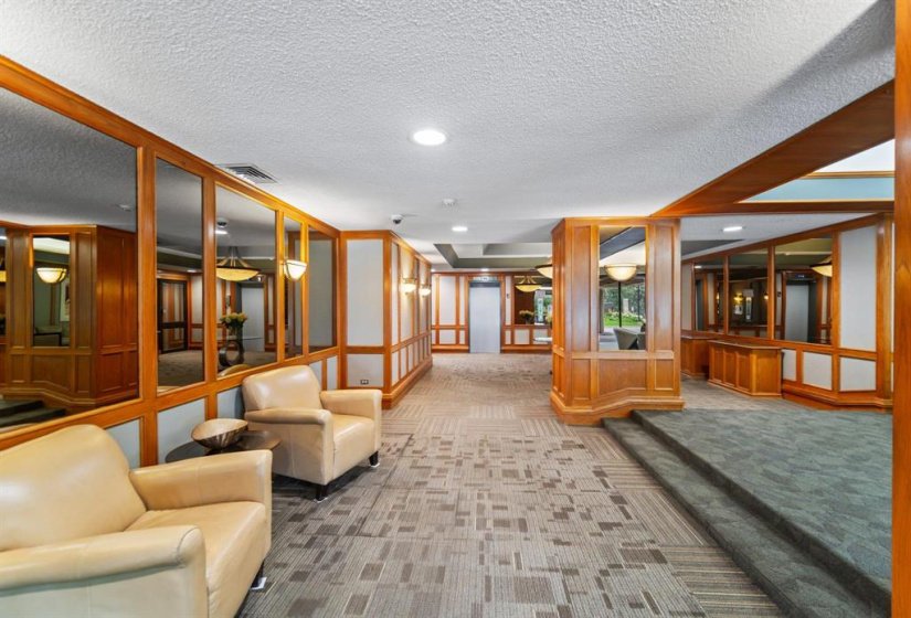 200 Tuxedo, 1 Bedroom Bedrooms, 8 Room Rooms,2 BathroomBathrooms,Condominium,For Sale,Tuxedo,0