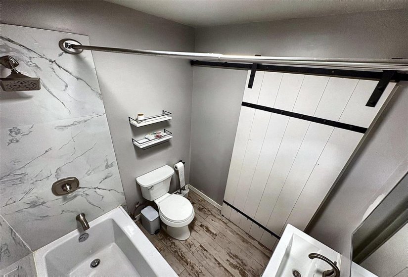 81121 ROAD 32E, 3 Bedroom Bedrooms, 9 Room Rooms,1 BathroomBathrooms,Residential,For Sale,ROAD 32E,0