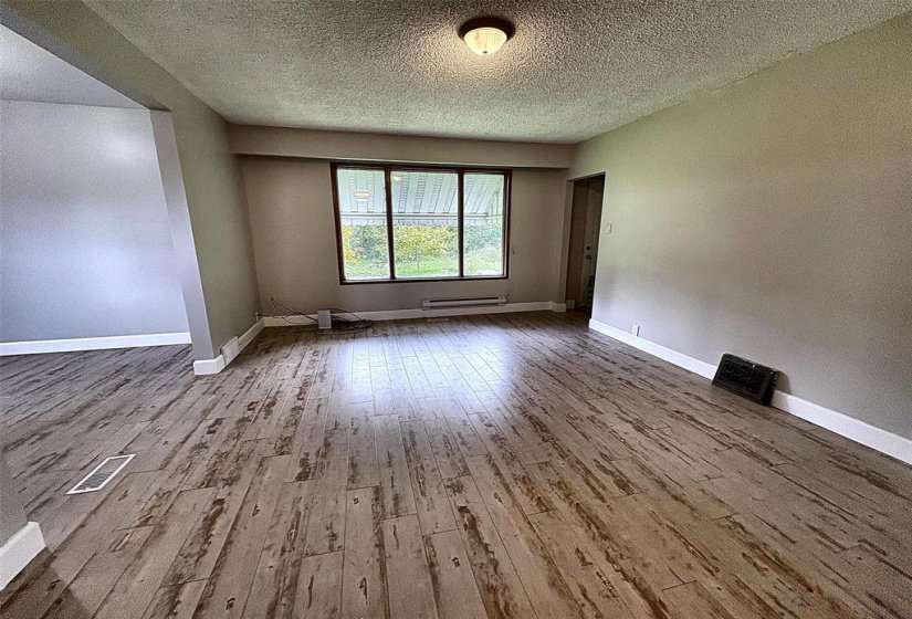 81121 ROAD 32E, 3 Bedroom Bedrooms, 9 Room Rooms,1 BathroomBathrooms,Residential,For Sale,ROAD 32E,0