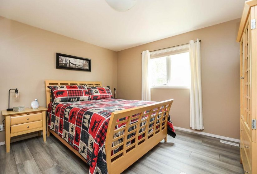 714 Beecher, 4 Bedroom Bedrooms, 13 Room Rooms,3 BathroomBathrooms,Residential,For Sale,Beecher,0