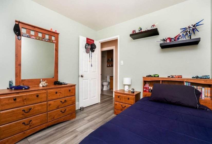 714 Beecher, 4 Bedroom Bedrooms, 13 Room Rooms,3 BathroomBathrooms,Residential,For Sale,Beecher,0