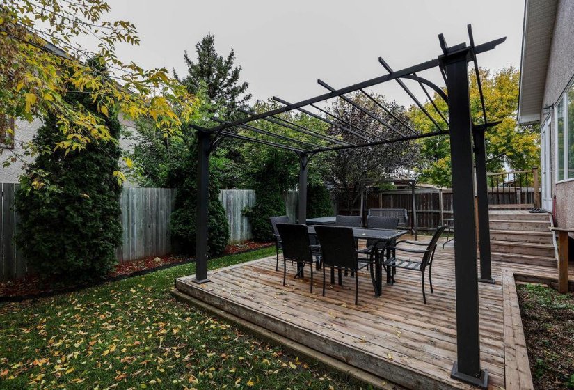 714 Beecher, 4 Bedroom Bedrooms, 13 Room Rooms,3 BathroomBathrooms,Residential,For Sale,Beecher,0